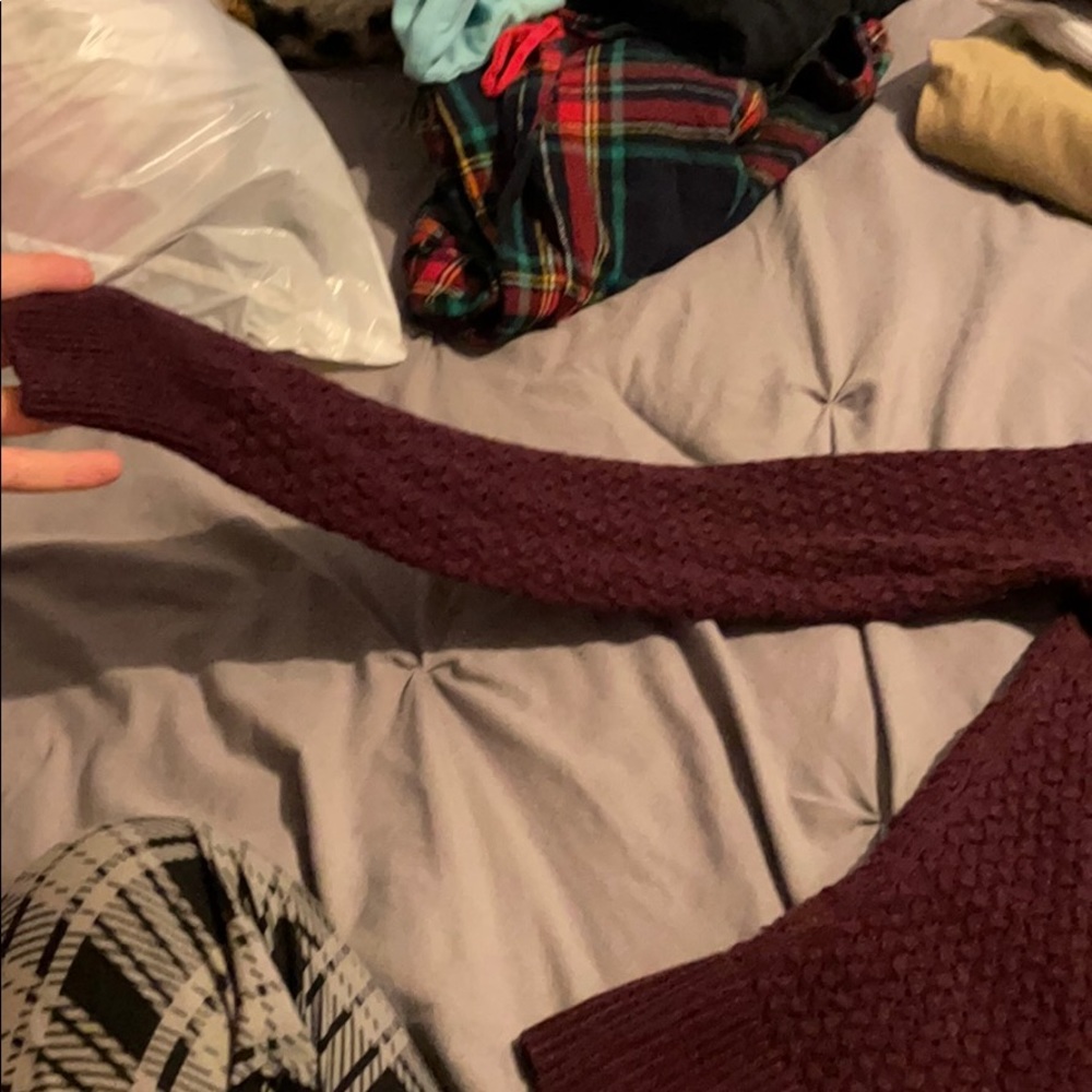 American eagle sweater